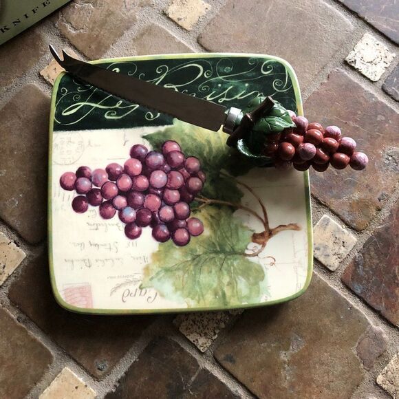 CERTIFIED INTL SUSAN WINGET PARISIAN FRUIT GRAPES 8-1/4” SQUARE PLATE & KNIFE - Picture 5 of 7